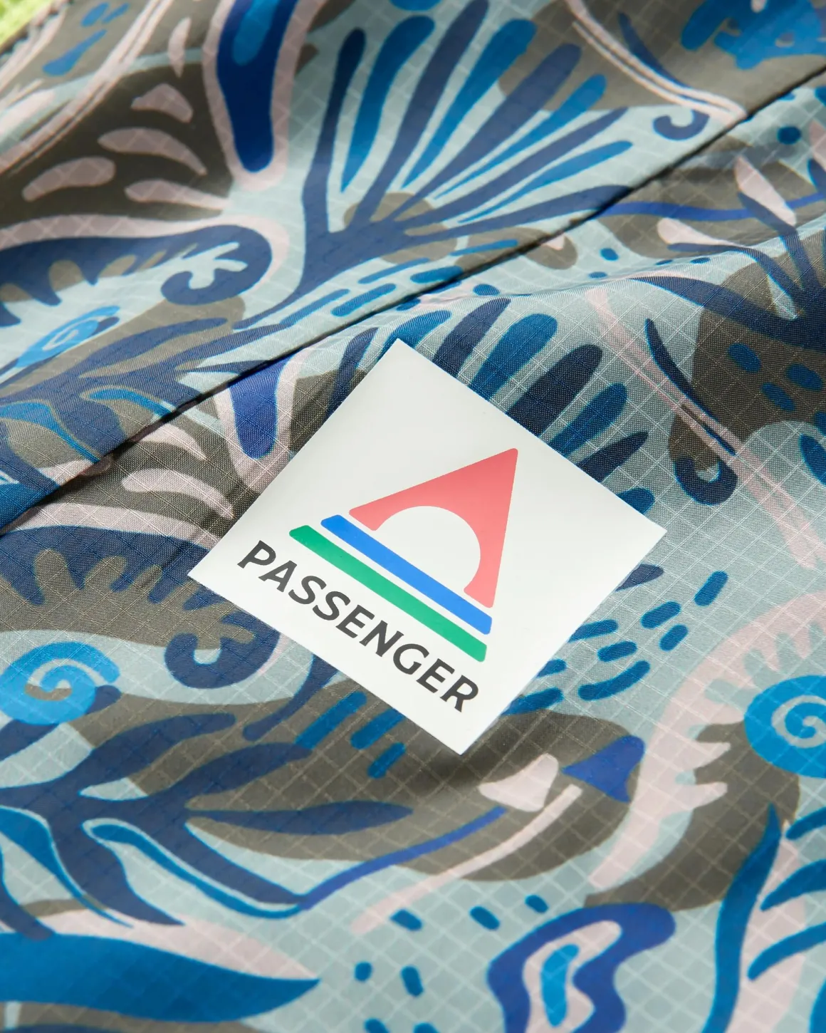 Anorak coupe-vent recyclé Gusto - Abstract Seaweed Pistachio