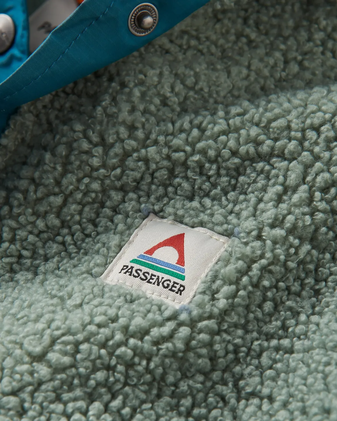 Calla Polaire à Capuche Recyclée Doublée Polaire - Pistache