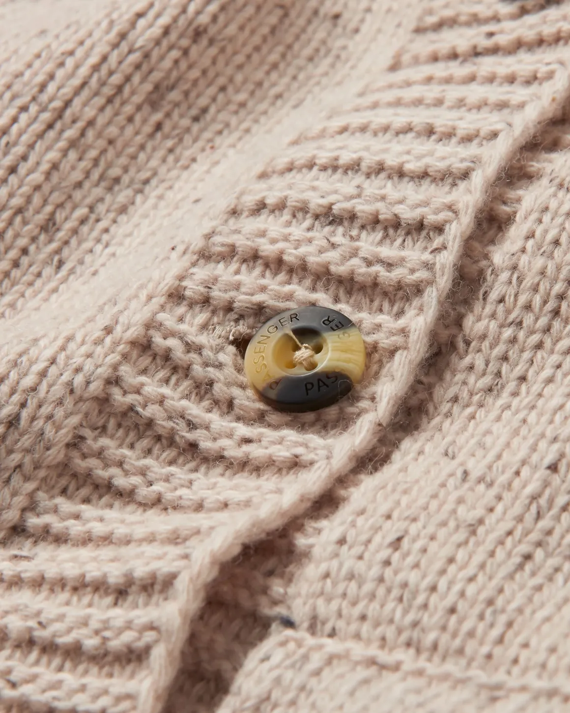 Cardigan à capuche tricoté recyclé Snoozle - Avoine