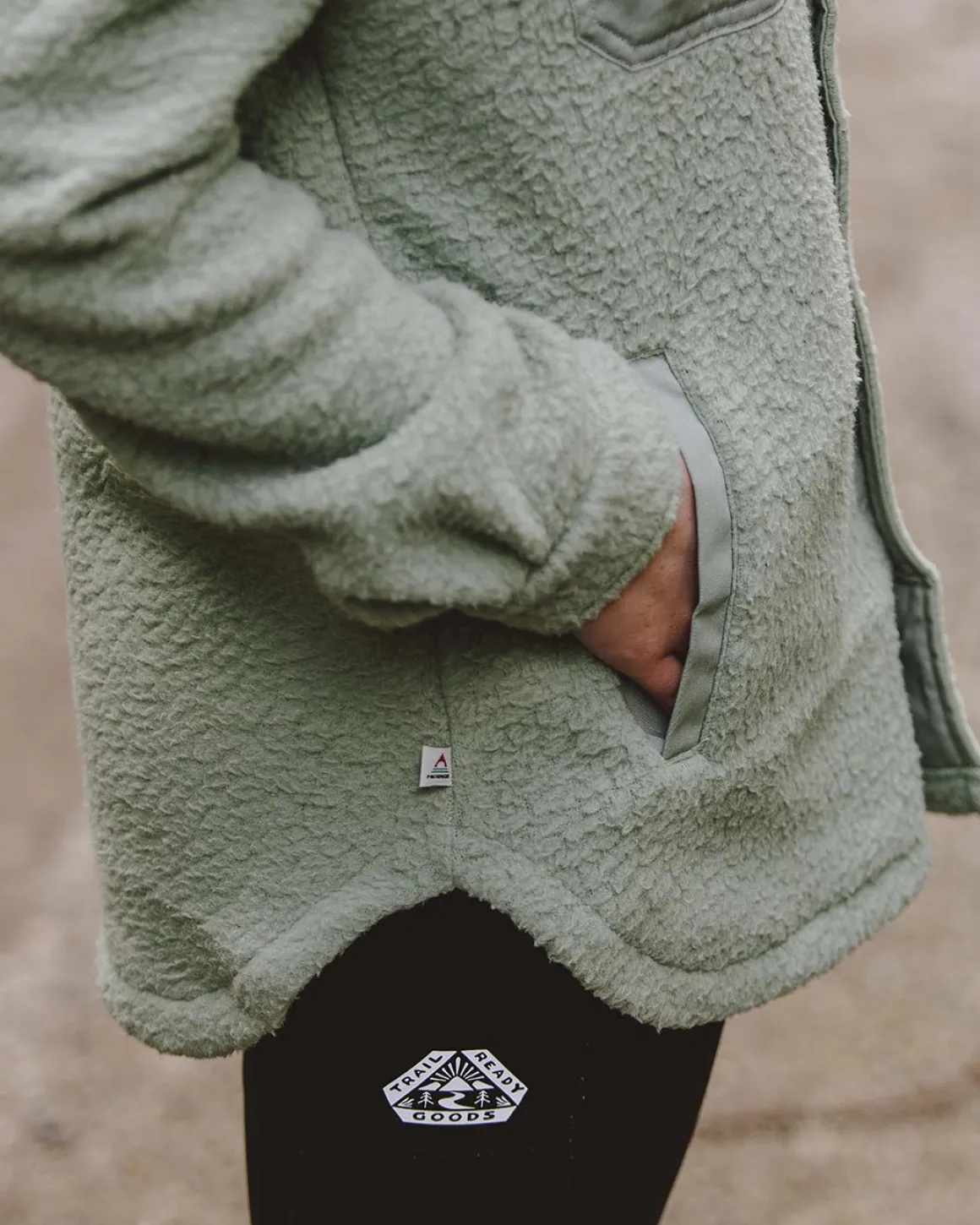 Chemise Sherpa Recyclée Oversize Rappel - Pistache