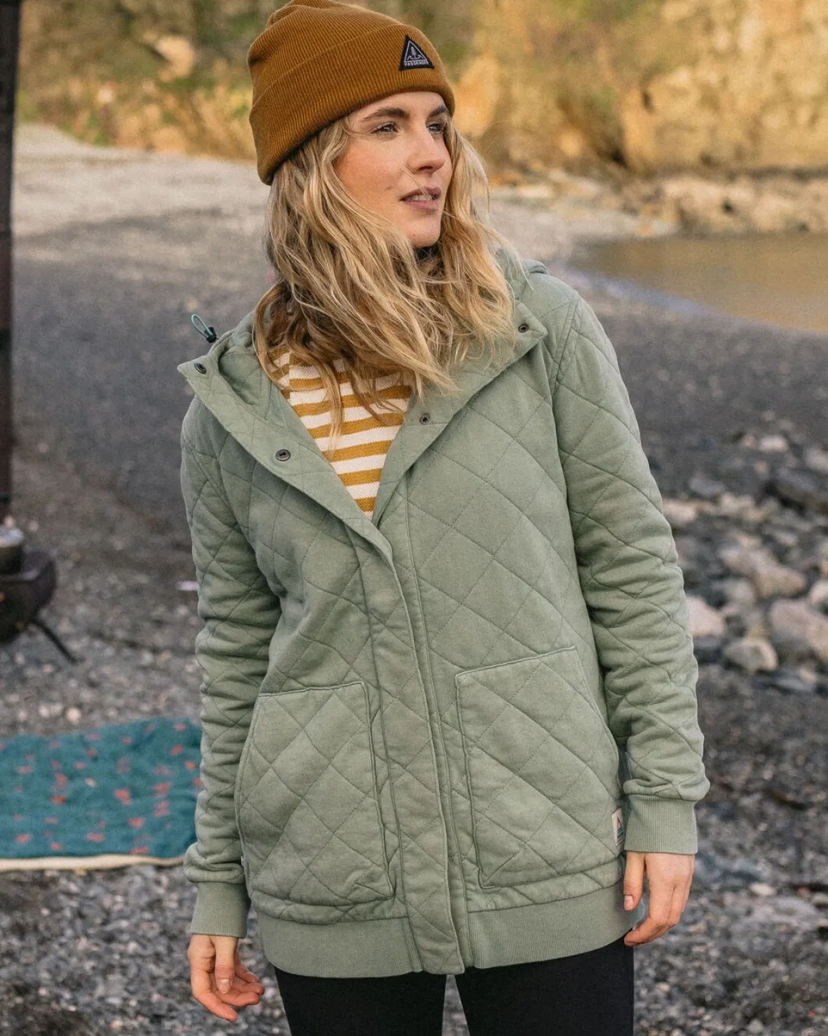 Hoodie matelassé recyclé Clementine à boutons-pression - Pistache
