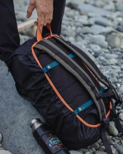 Housse de sac à dos recyclée (18-35L) - Noir
