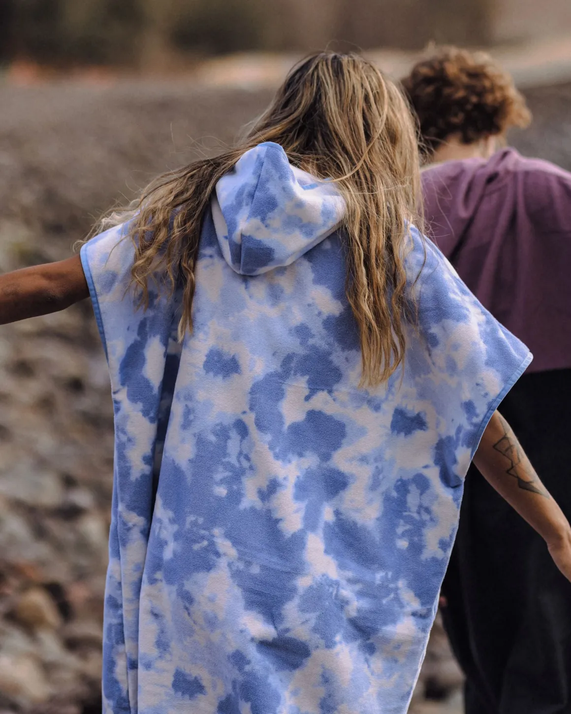 Poncho en Serviette Recyclée Tulum - Tie Dye Bleuet