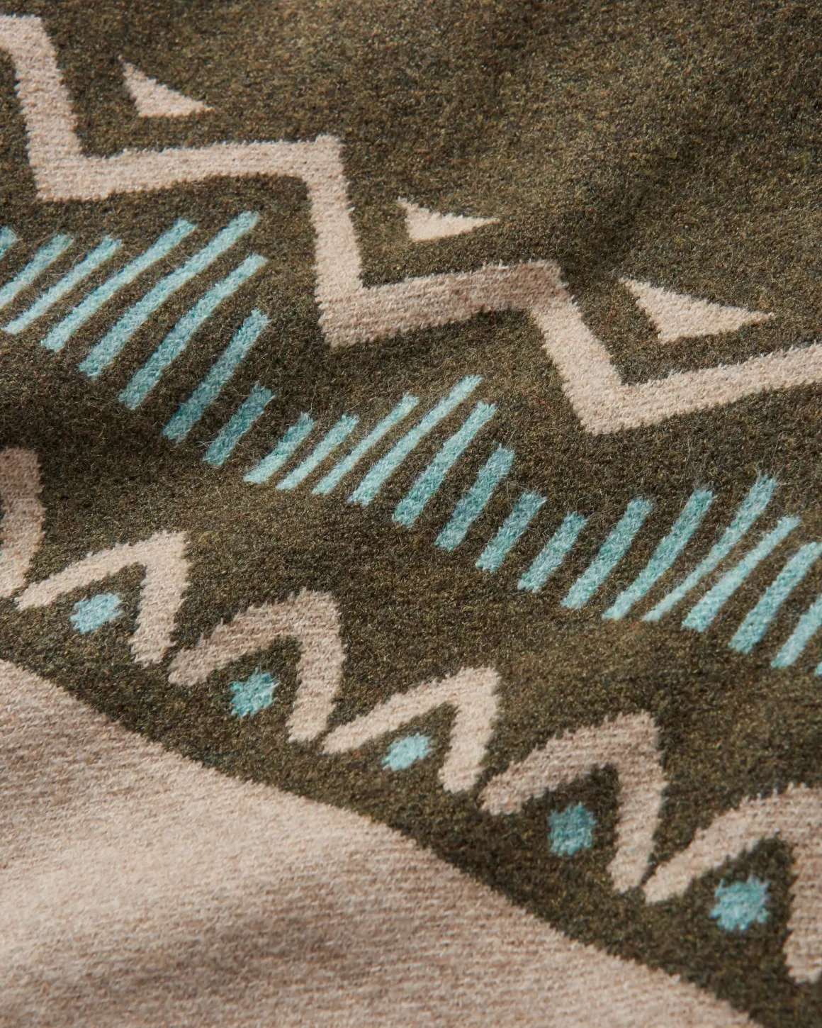 Pull en tricot recyclé d'ortie - Kaki