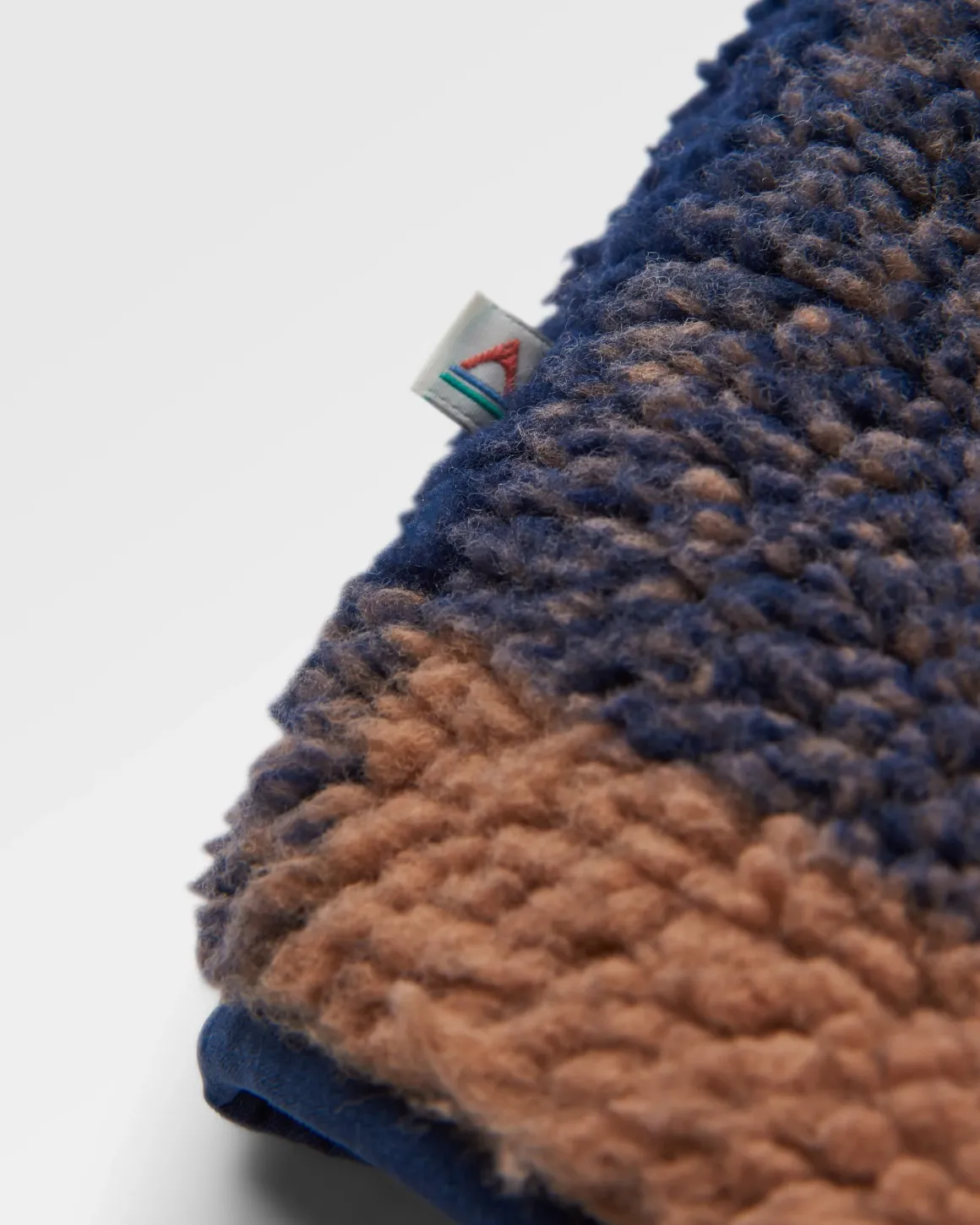 Sherpa Recyclé Offroad 1/2 Zip Fleece - Toffee/Rich Navy Buffalo