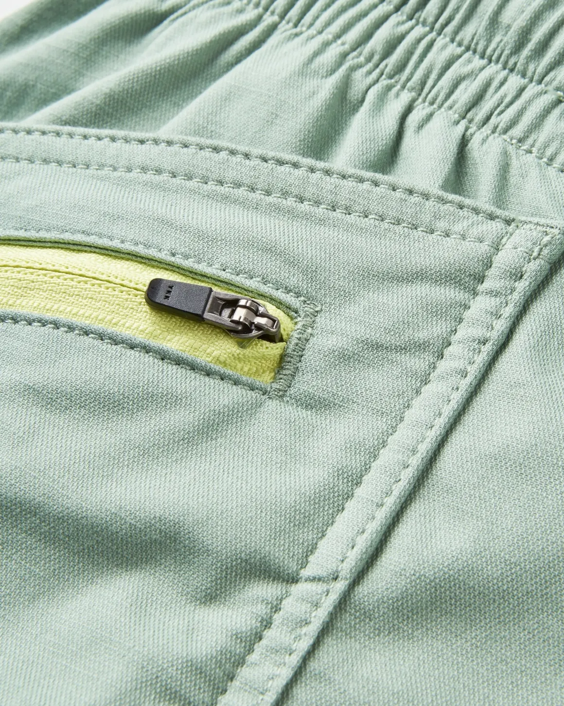 Short en coton bio Basswood - Pistache