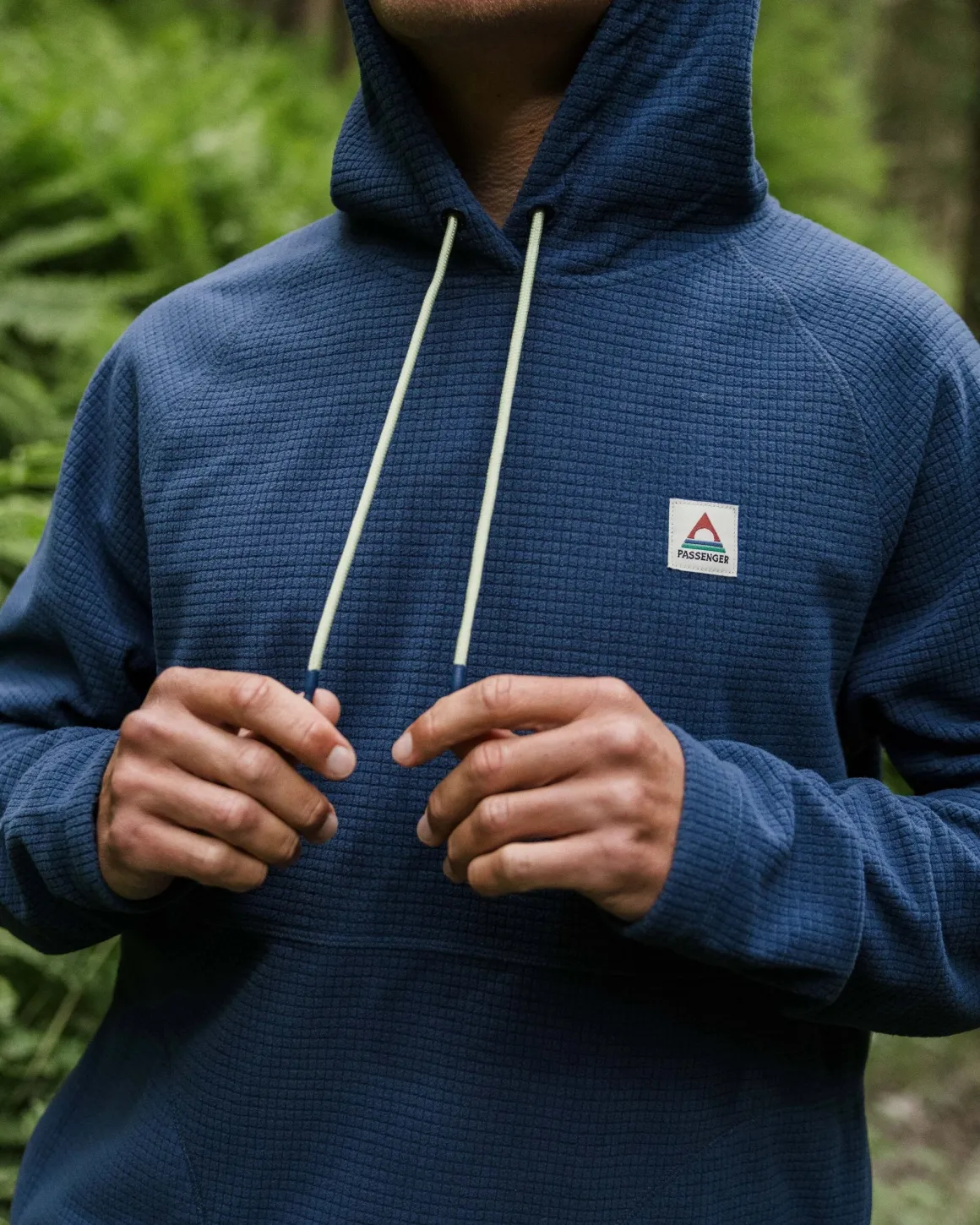 Sweat à capuche en polaire recyclée à carreaux - Denim foncé