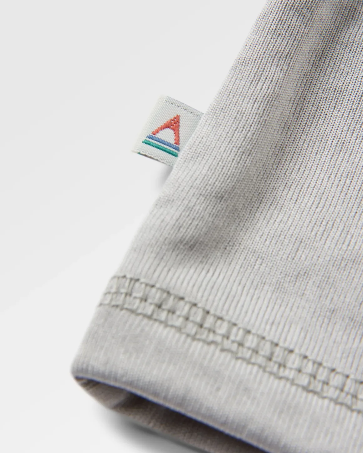 T-shirt à manches longues en matière recyclée Alpine - Noir/Gris