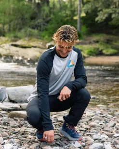 T-shirt à manches longues en matière recyclée Alpine - Noir/Gris