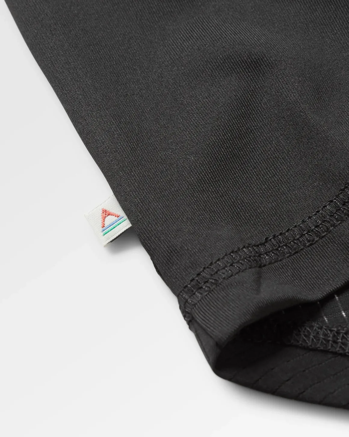 T-shirt Actif Recyclé avec Lien au Dos Chakra - Noir