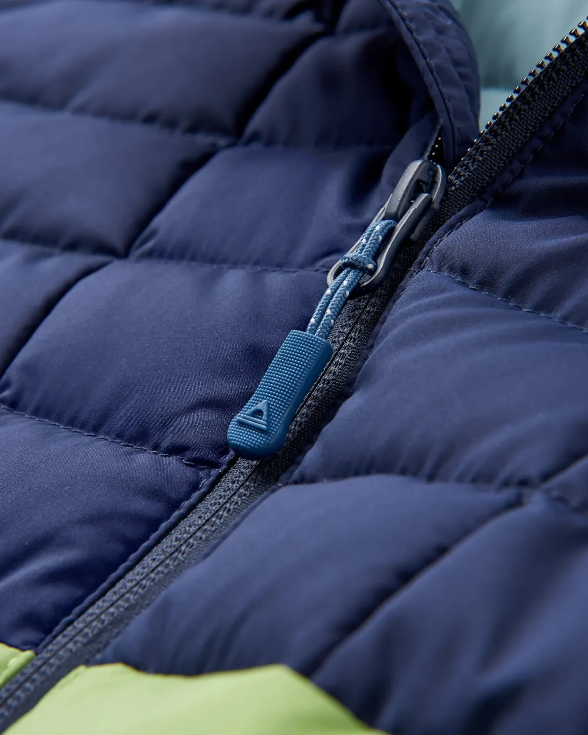 Veste en duvet recyclé Ashland - Rich Navy/Pear Green