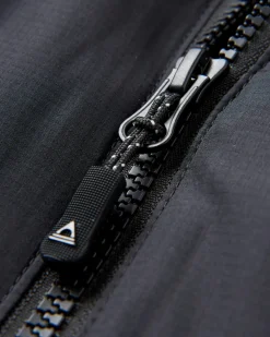 Veste isolée pour hommes en Thermore® recyclé, légère et noire - Daybreak